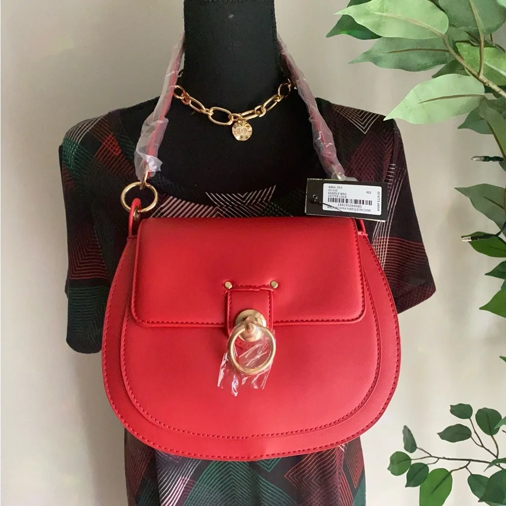 NWT badgley mishka turn key red shoulder bag - Picture 8 of 8